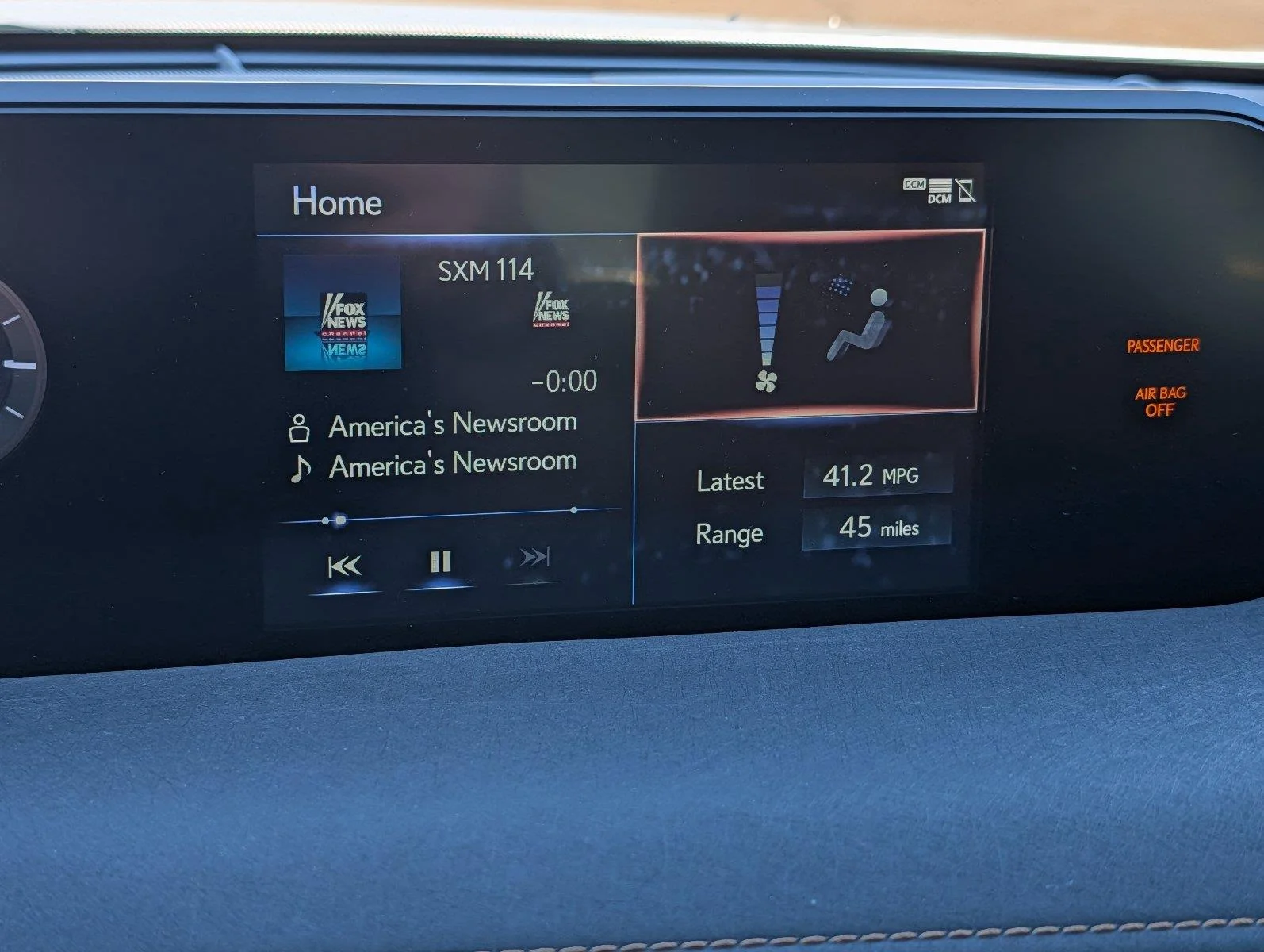 Used 2021 Eminent White Pearl Lexus UX 250h image 16