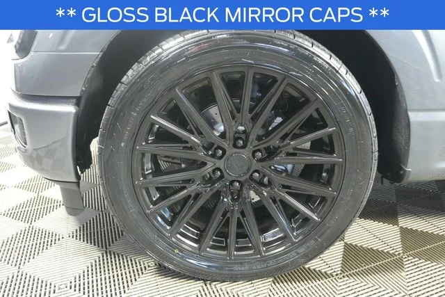 New 2026 Carbonized Gray Metallic Ford XLT image 9