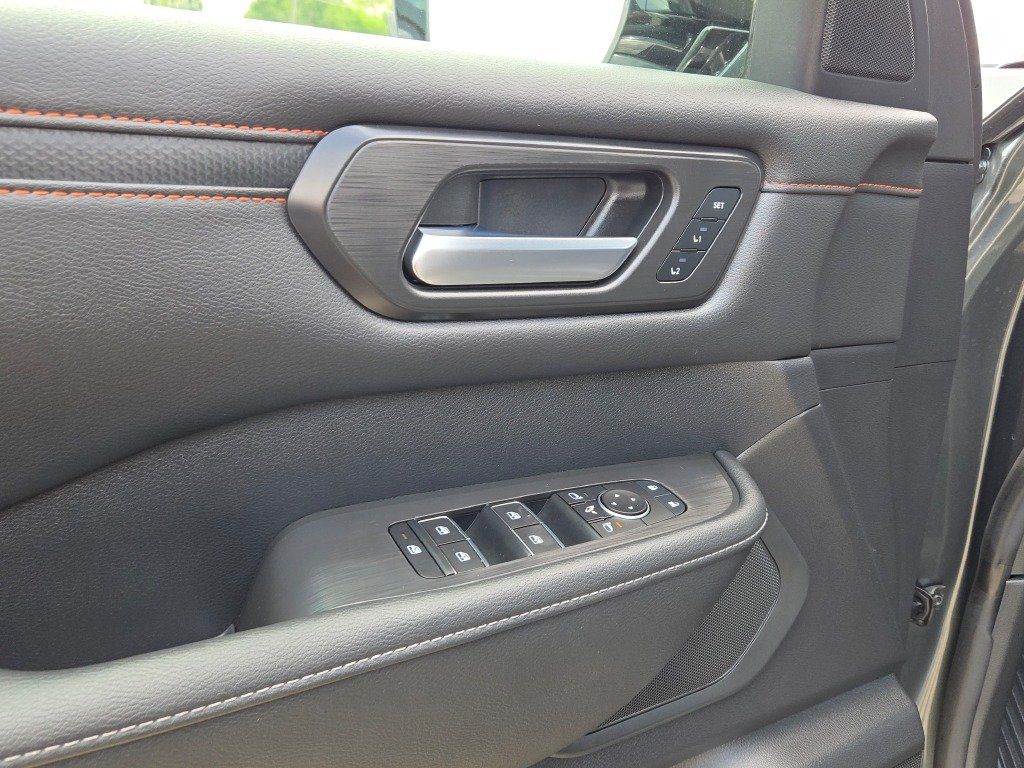 Used 2026 White Nissan PRO-4X image 22