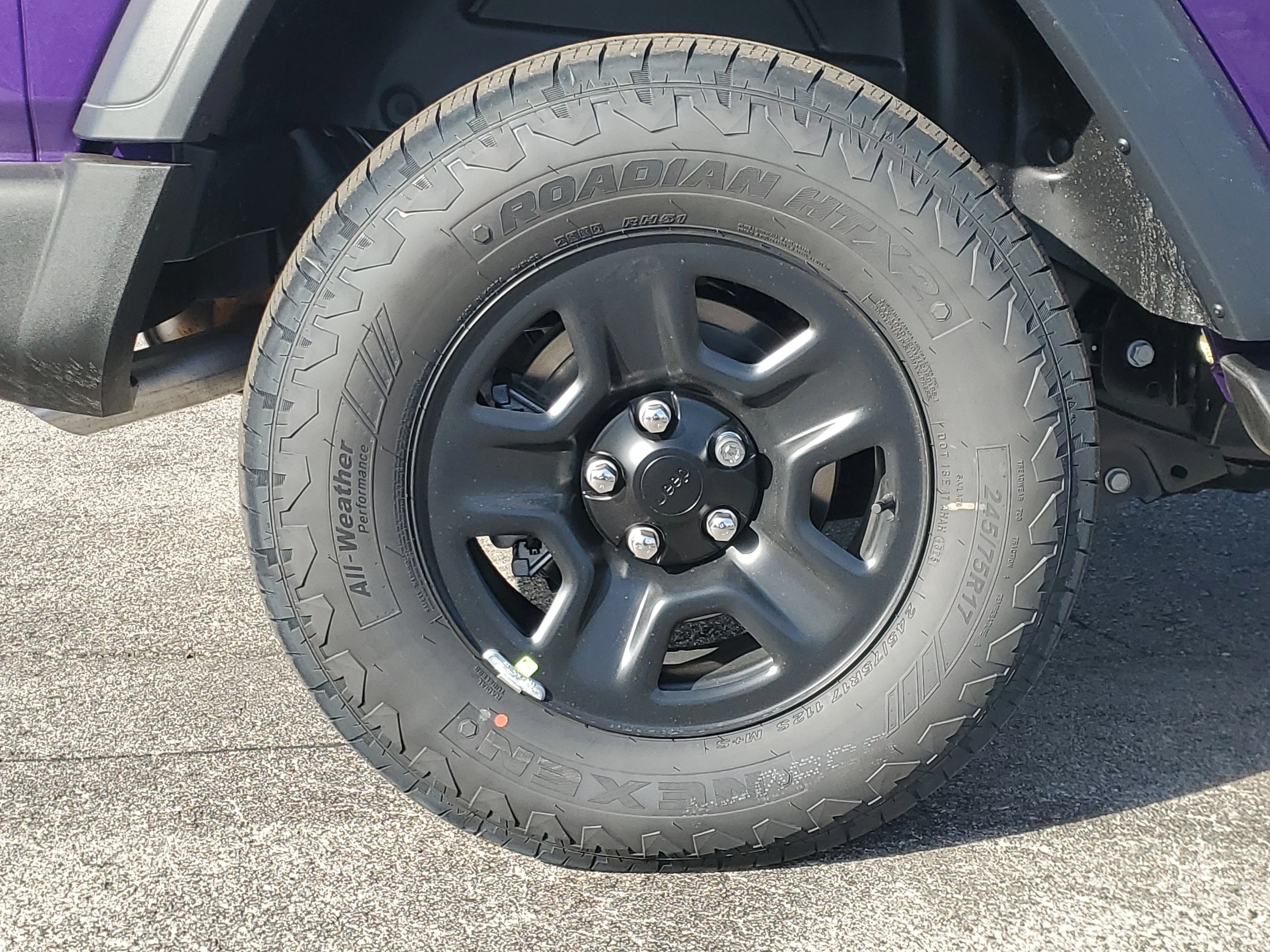 New 2026 Reign Jeep Sport image 5