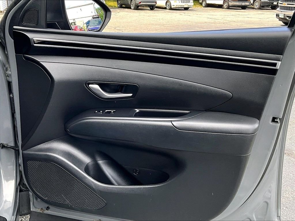 Used 2024 Gray Hyundai SEL image 12