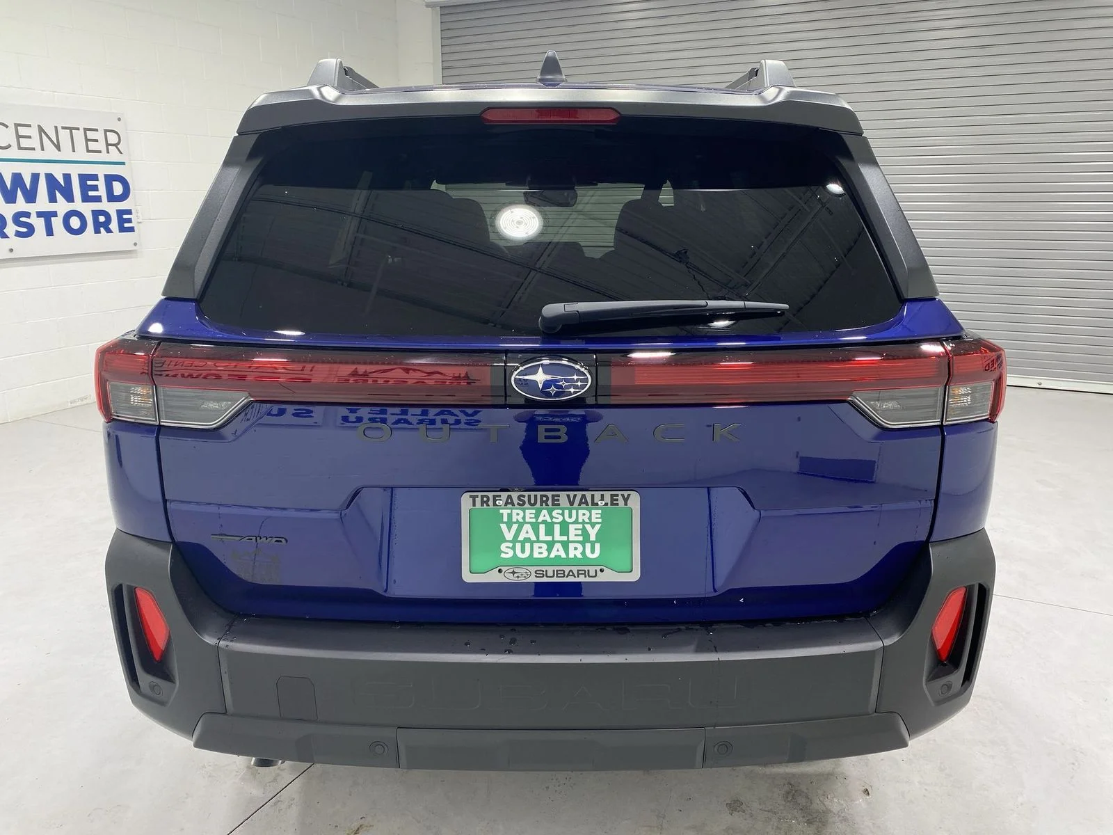 New 2026 SAPPHIRE BLUE PEARL Subaru Limited image 7