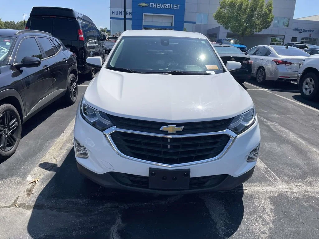 Used 2021 Summit White Chevrolet LT image 2