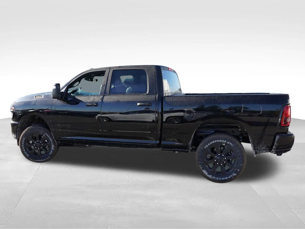 2026 RAM 2500 Big Horn - Photo 6