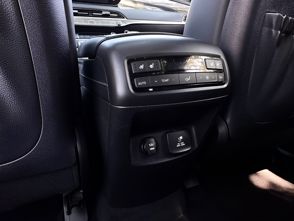 Used 2020 Silver Hyundai Limited image 23