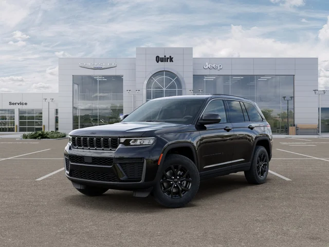 2026 Jeep Grand Cherokee Laredo Altitude
