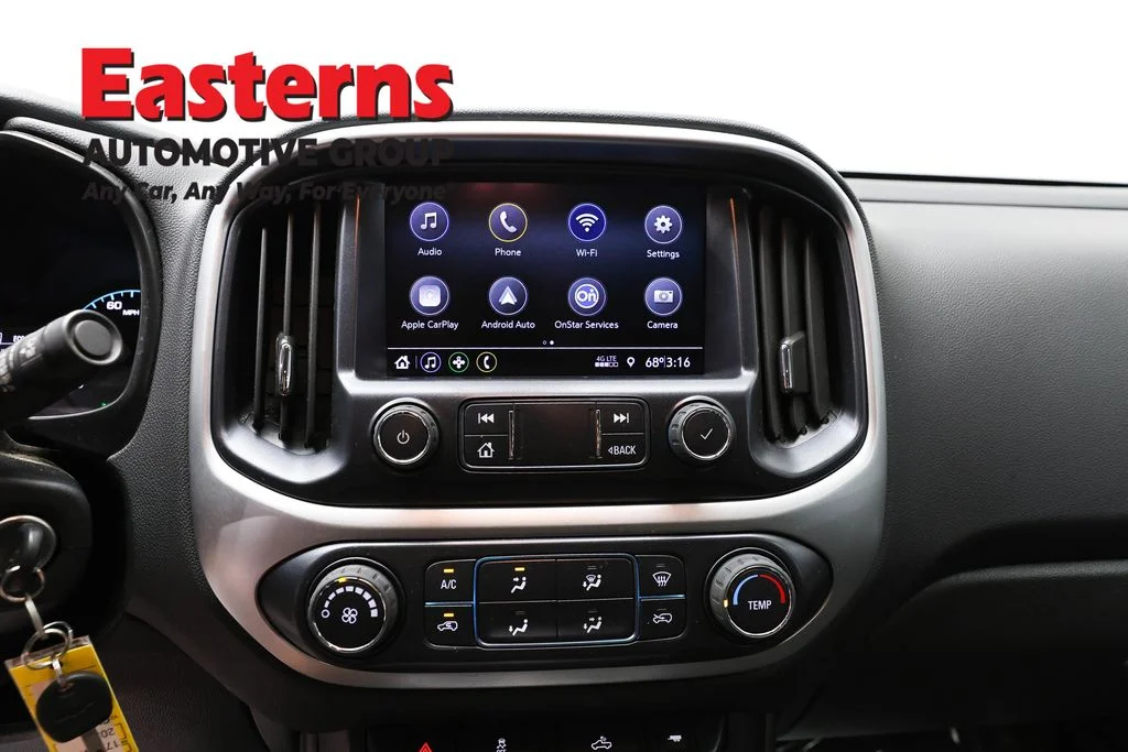 Used 2022 Blue Chevrolet LT image 12