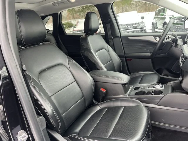 Used 2024 Black Ford Platinum image 28