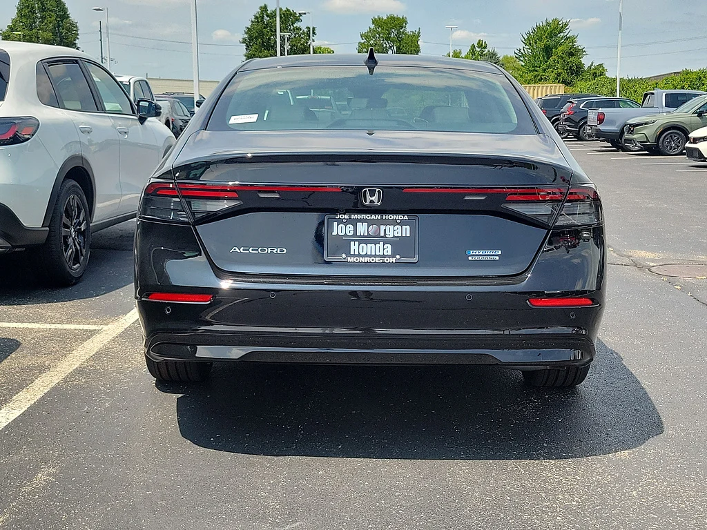 New 2026 Crystal Black Pearl Honda Touring image 21