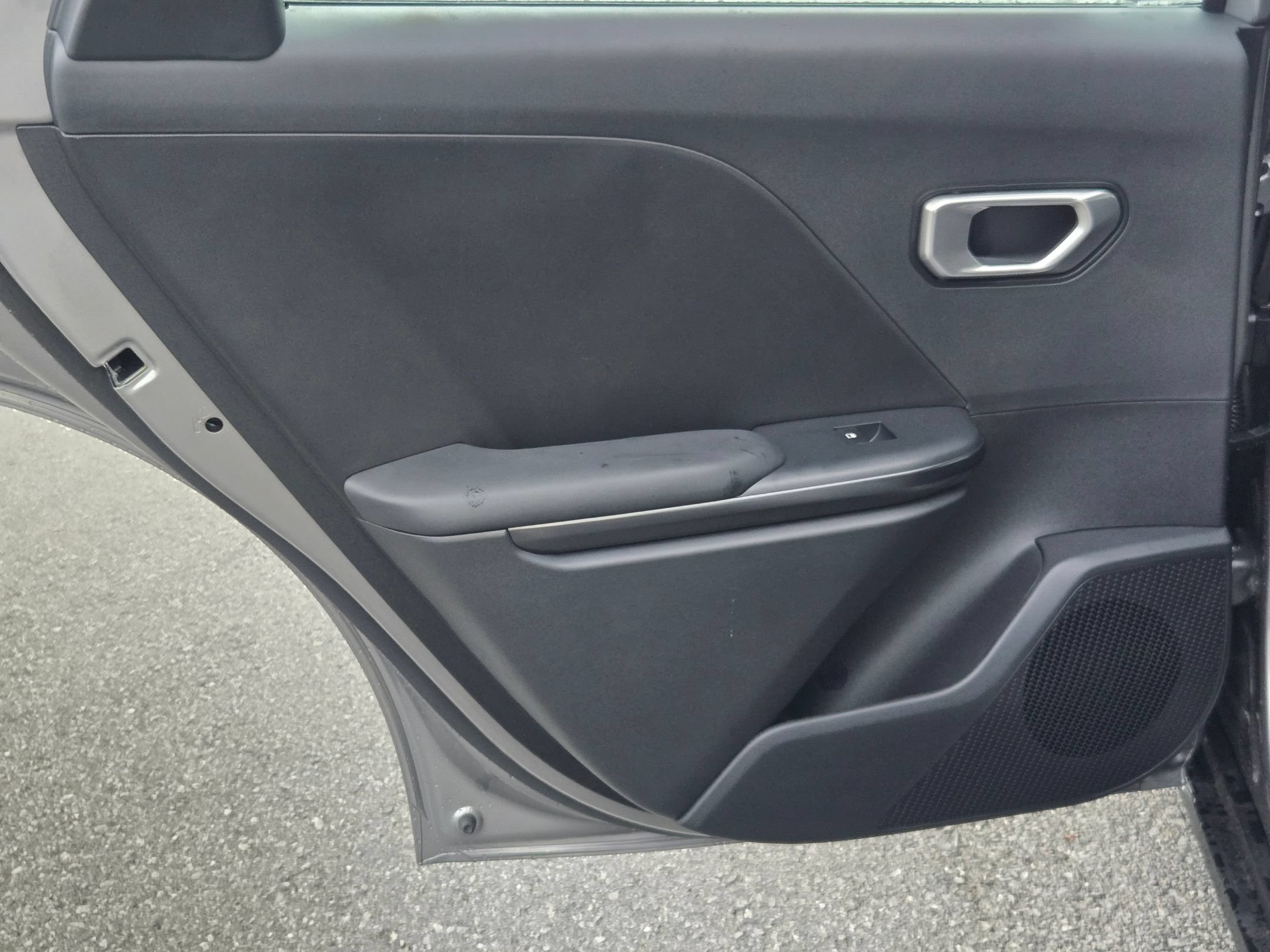 New 2026 Steel Gray Kia LXS image 28