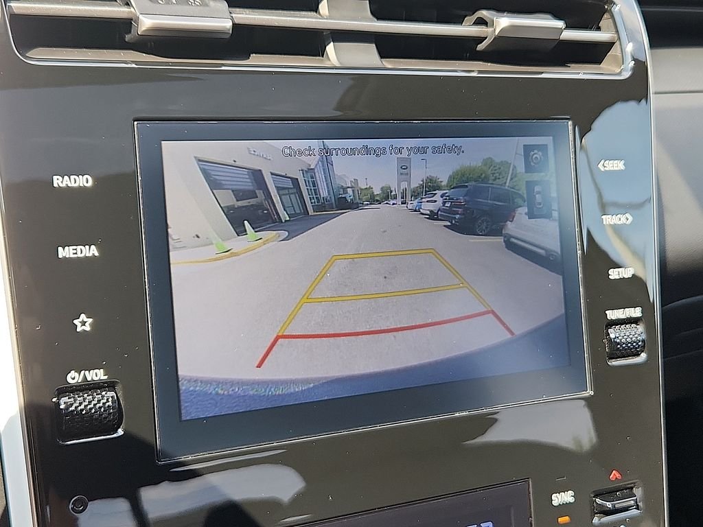 Used 2022 Sage Hyundai SEL Premium image 18