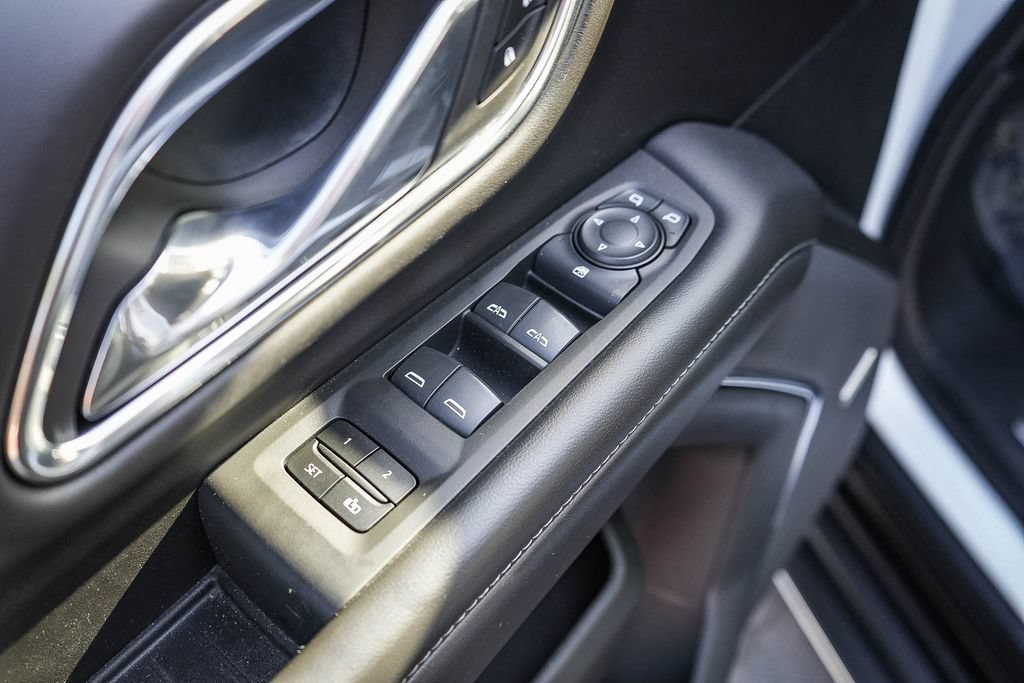 Used 2023 Summit White Chevrolet LT image 19