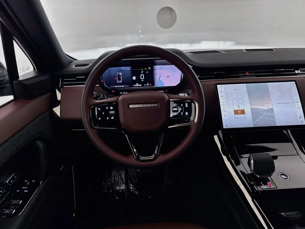 New 2026 Borasco Grey Land Rover Dynamic SE image 23