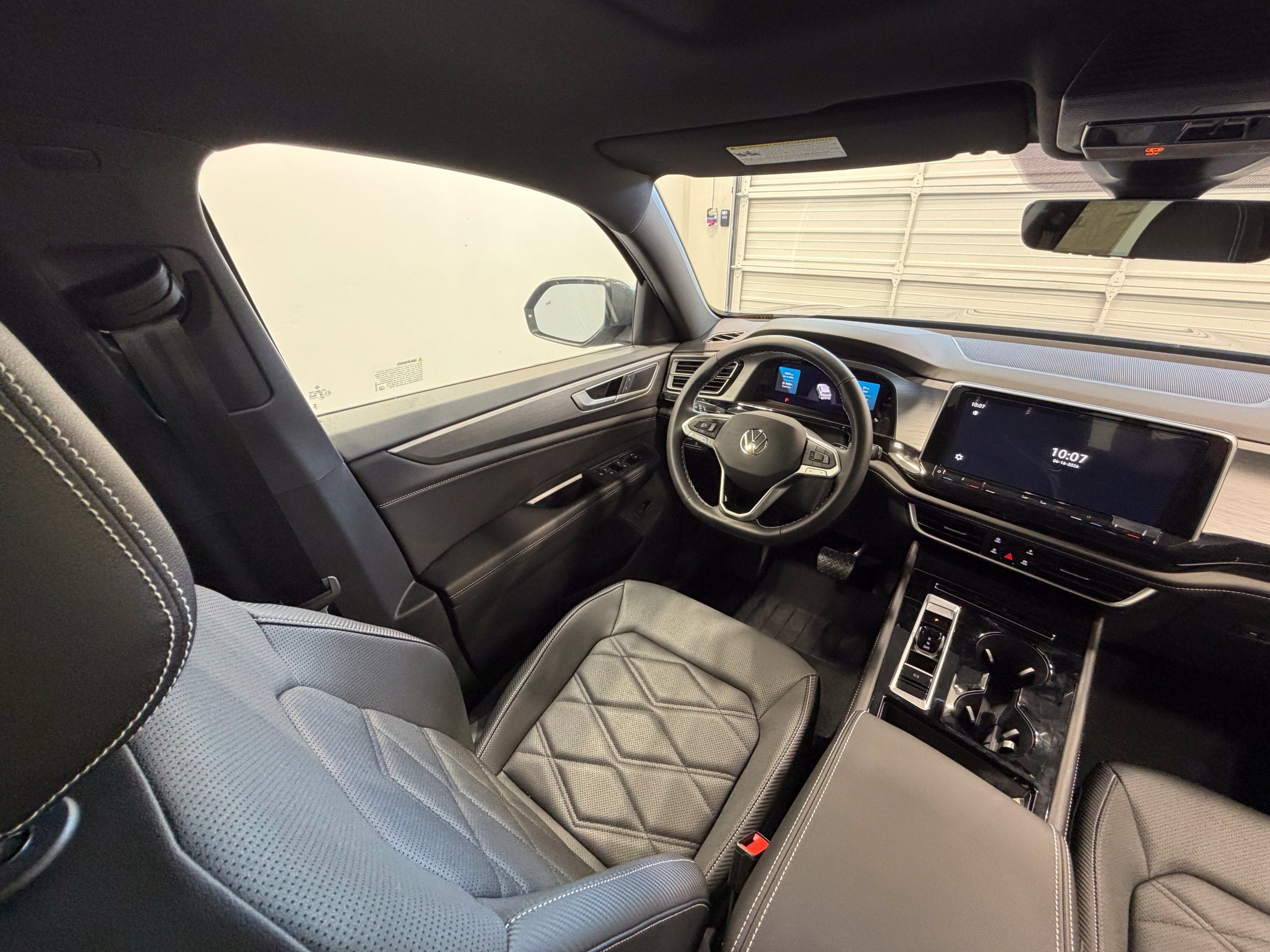2026 Volkswagen Atlas Cross Sport SE w/Tech - Photo 30