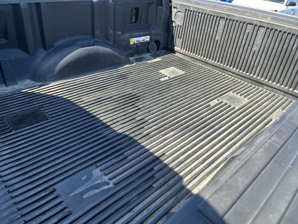 Used 2022 Black Ford XLT image 20
