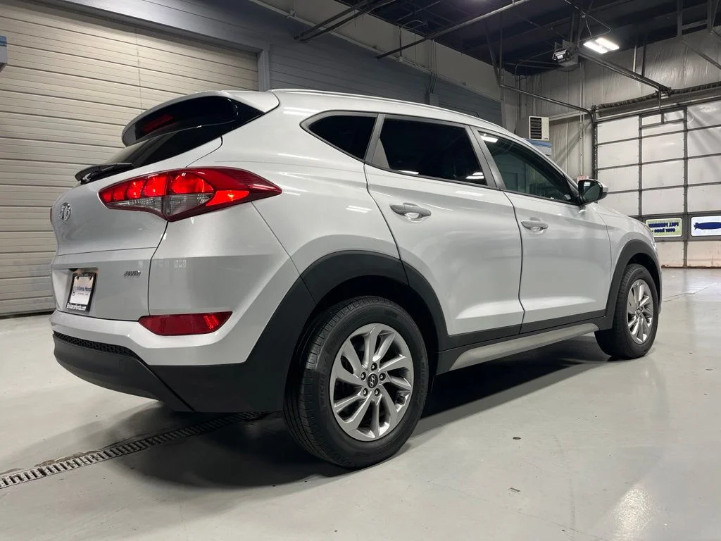 Used 2018 Molten Silver Hyundai SEL image 8