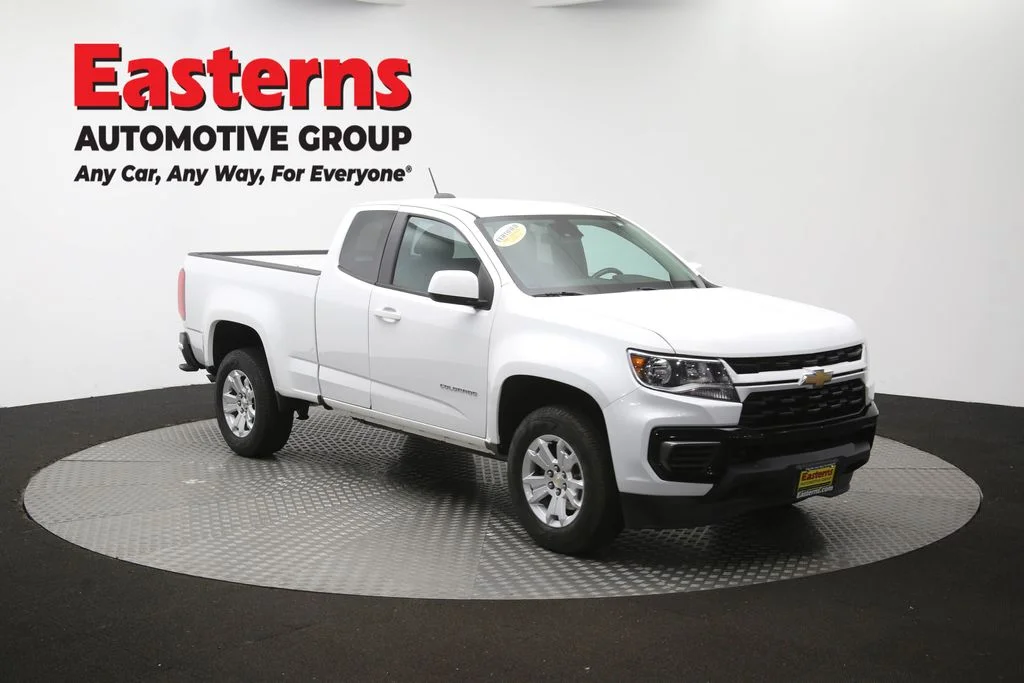 Used 2022 White Chevrolet LT image 49