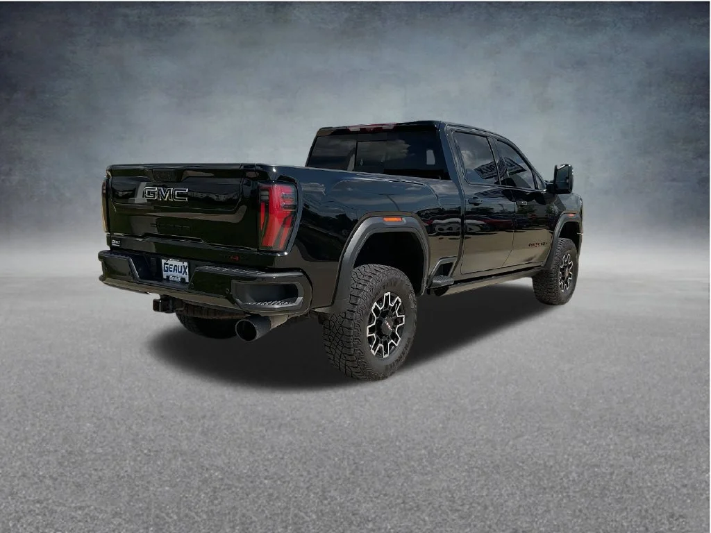 Used 2025 Black GMC AT4X image 7