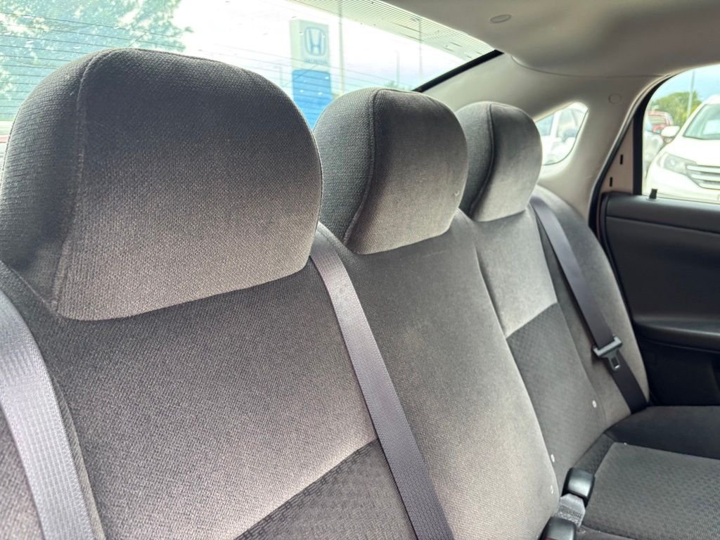 Used 2011 Gold Mist Metallic Chevrolet LT image 19