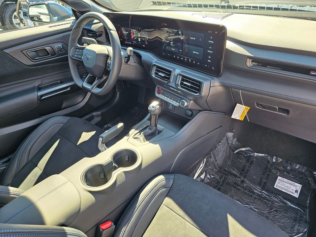 2025 Ford Mustang Dark Horse - Photo 12