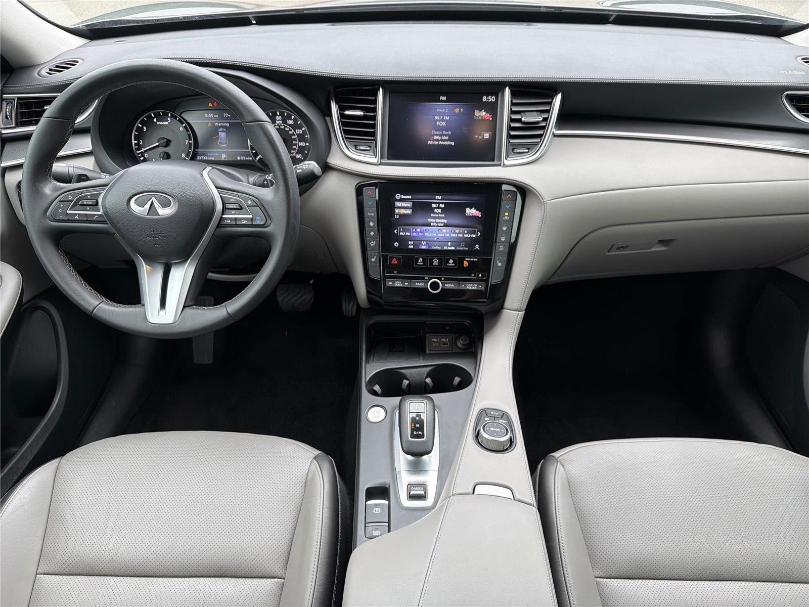 Used 2024 Graphite Shadow INFINITI LUXE image 9