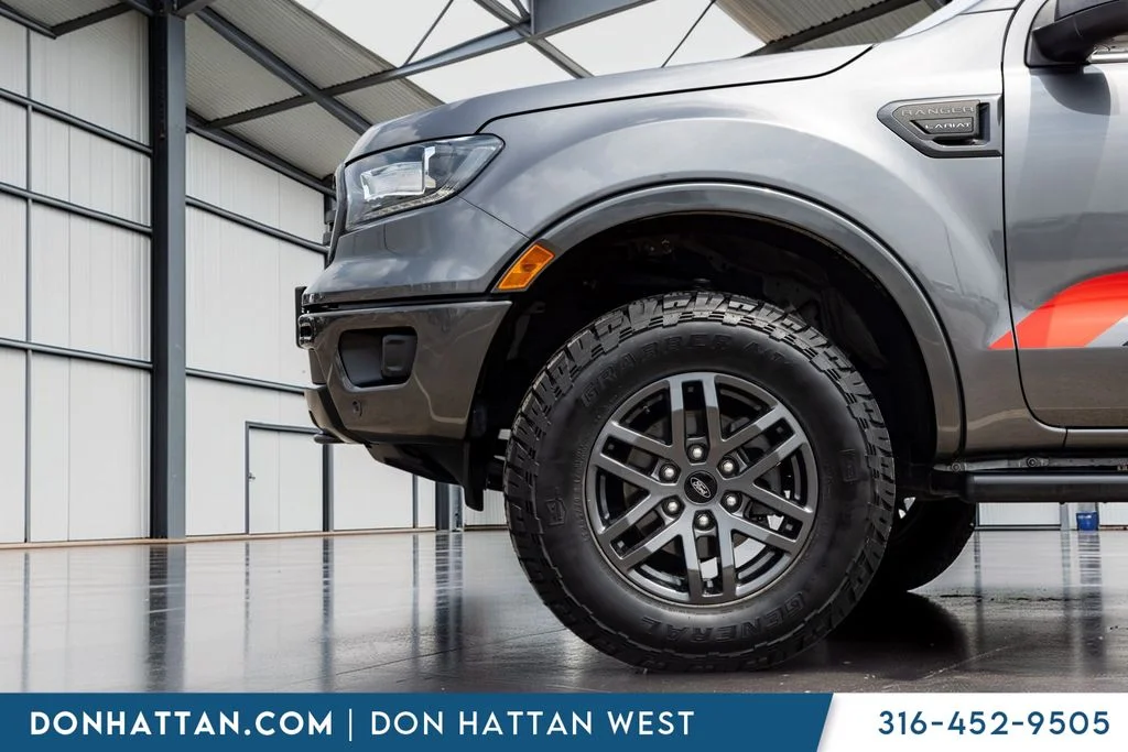 Used 2021 Gray Ford Lariat image 29