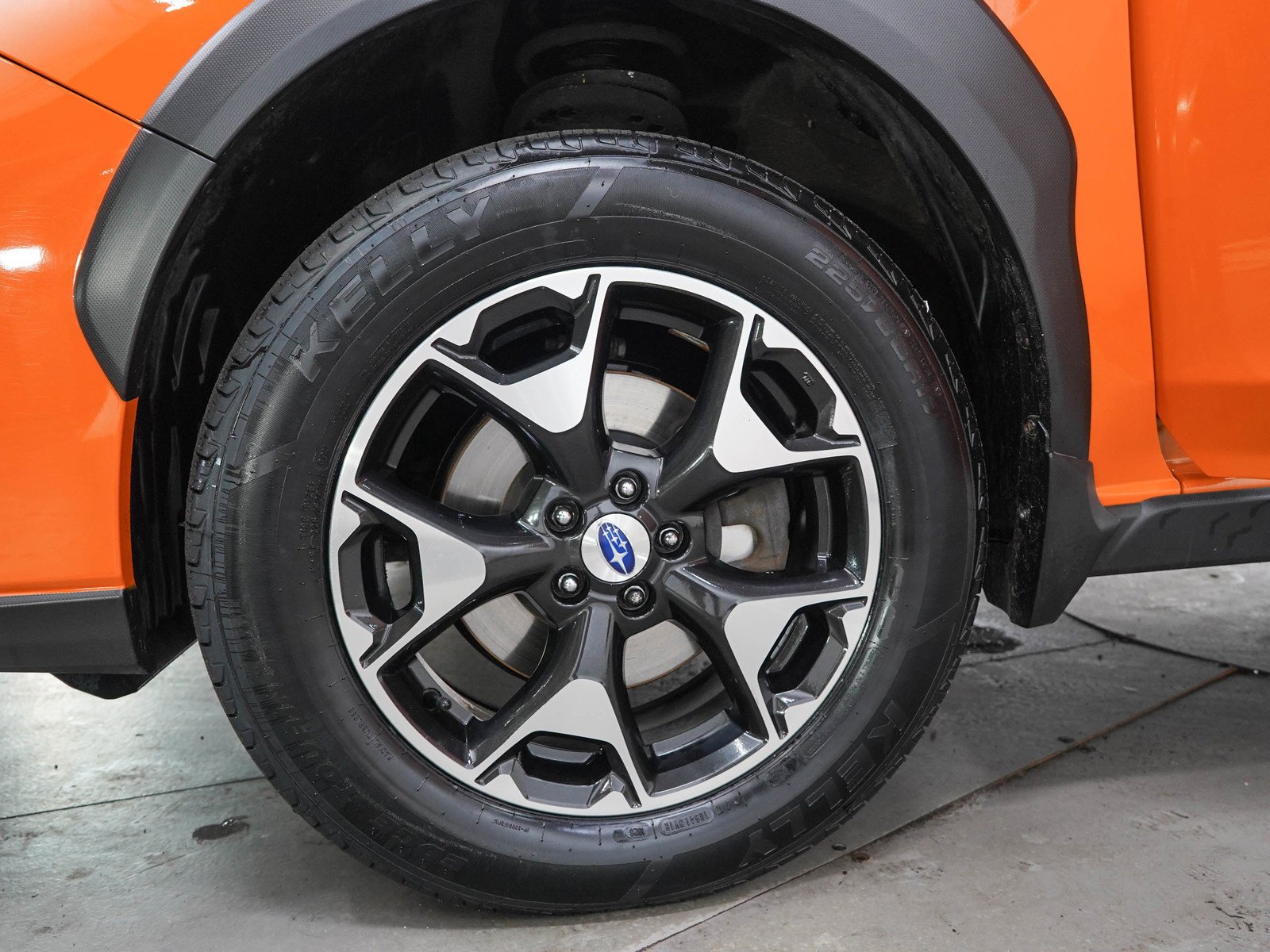 Used 2018 Orange Subaru 2.0I Premium image 27