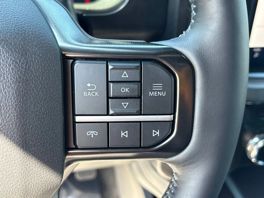 New 2026 White Ford Platinum image 18