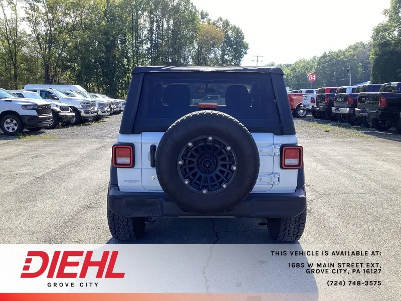 Used 2019 White Jeep Sport S image 5