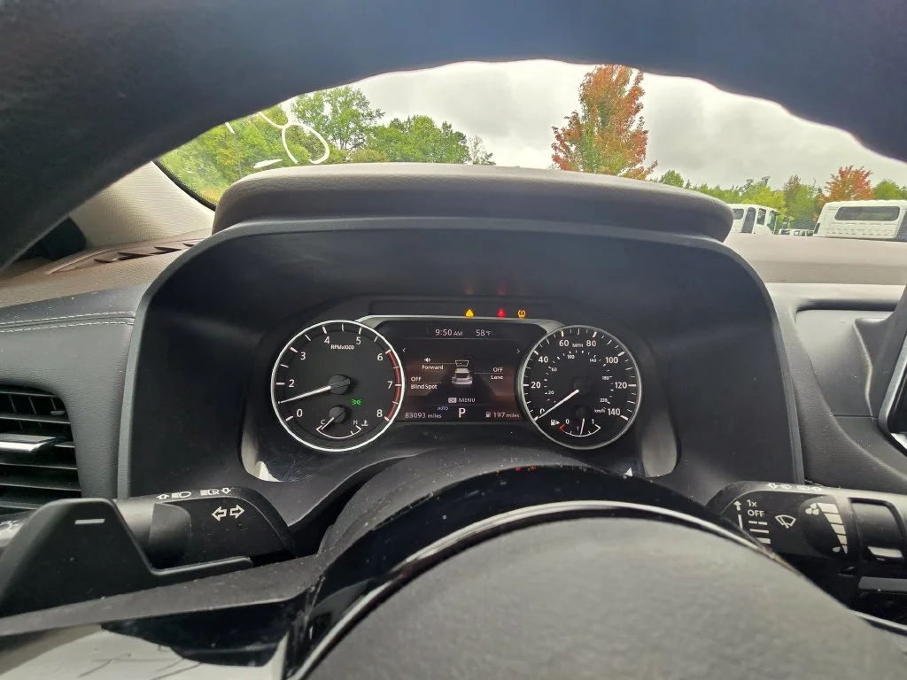 Used 2021 Gray Nissan S image 24