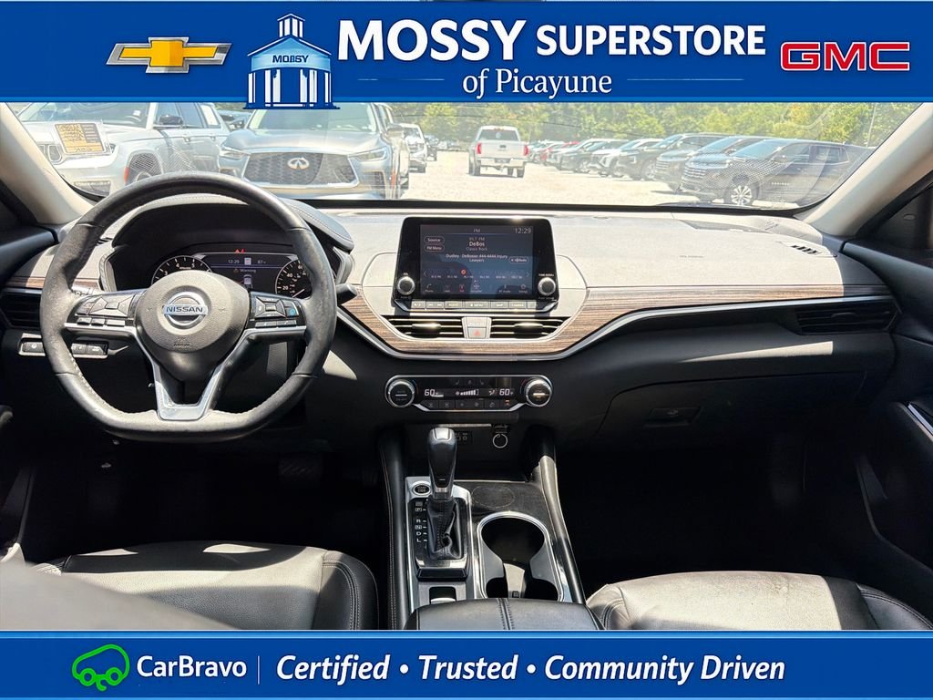 Certified Used 2020 Gray Nissan 2.5 Platinum image 15