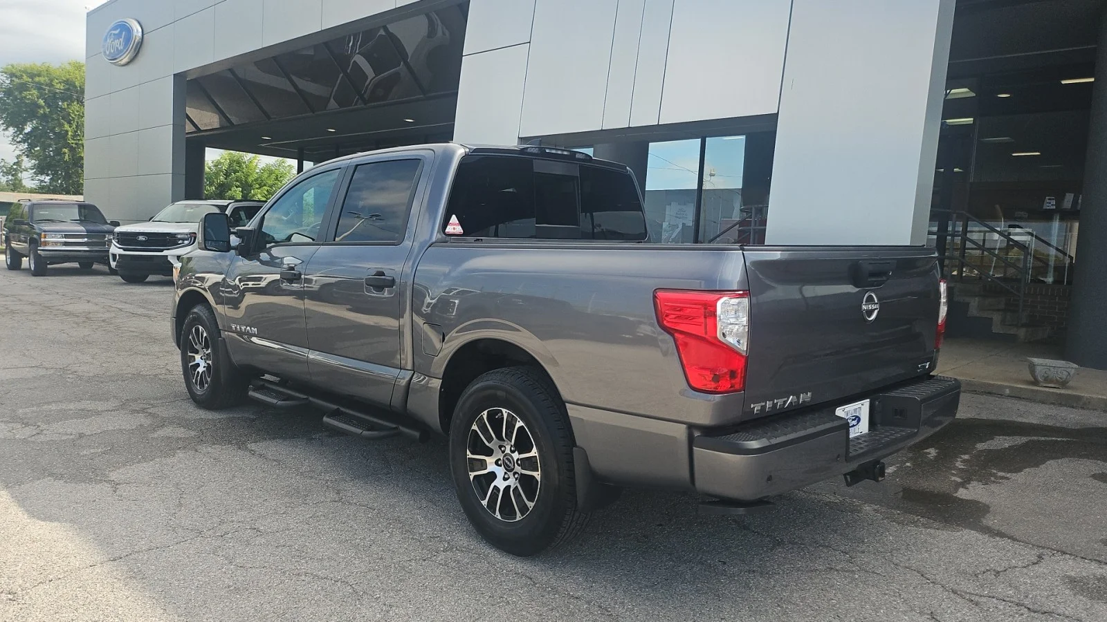 Used 2024 Gun Metallic Nissan SV 2WD image 3