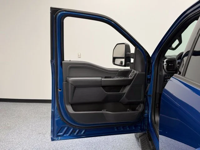Used 2022 Blue Ford XLT image 12