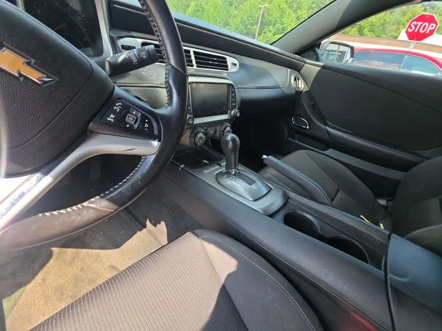 Used 2015 Red Chevrolet 1LT image 14