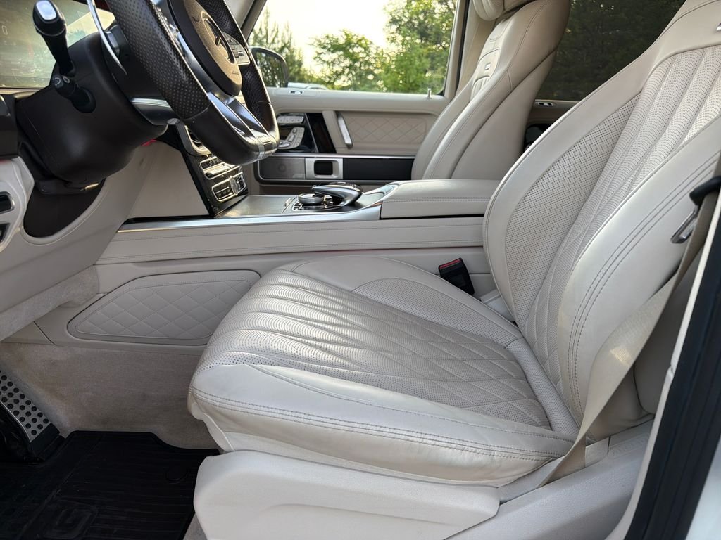 Used 2021 designo Diamond White Metallic Mercedes-Benz G 63 AMG® image 21