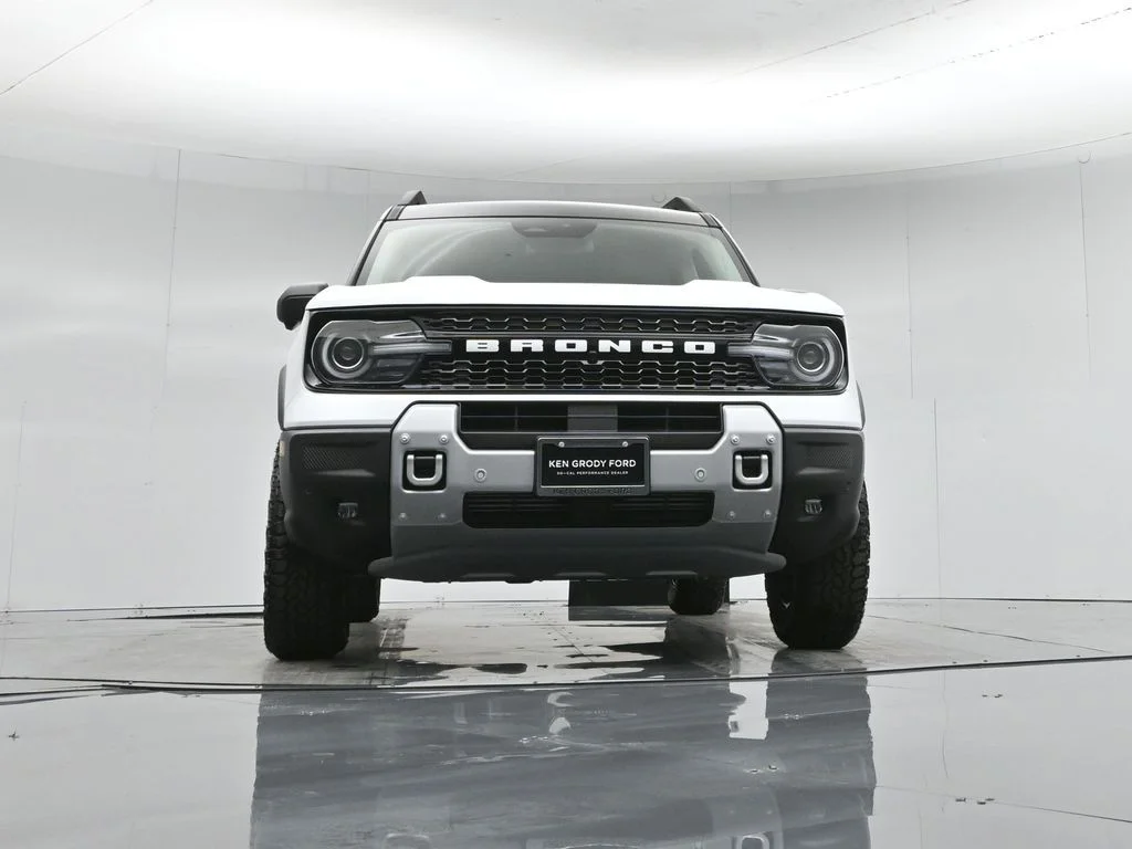 New 2026 Oxford White Ford Badlands image 46