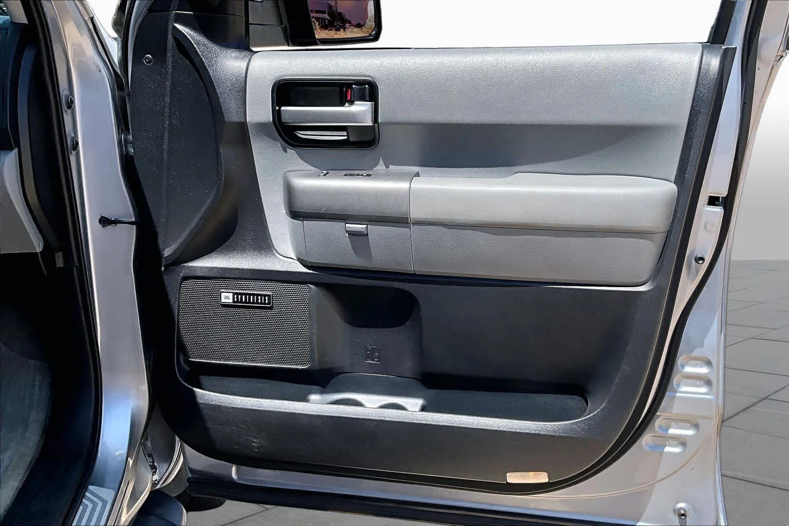 Used 2010 Silver Sky Metallic Toyota Ltd image 24