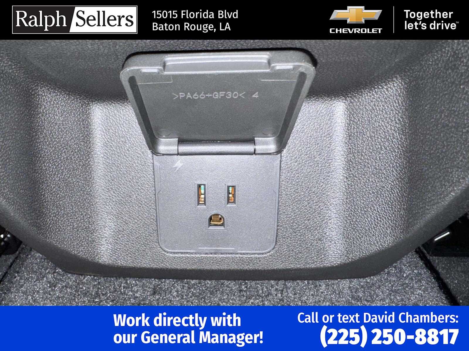 2026 Chevrolet Colorado LT - Photo 10