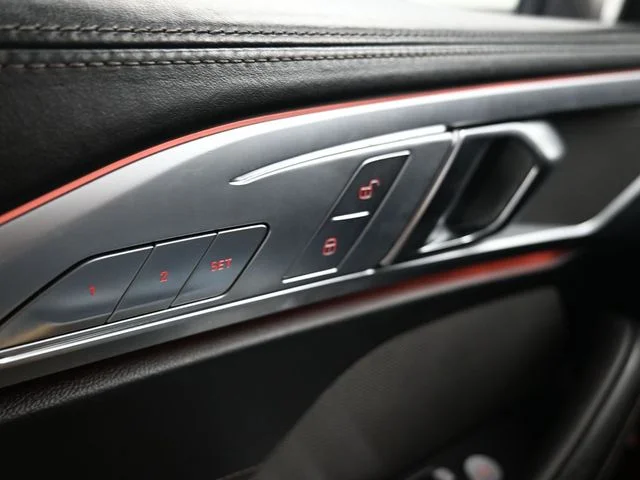 Used 2020 Black BMW M850i xDrive Gran Coupe image 33
