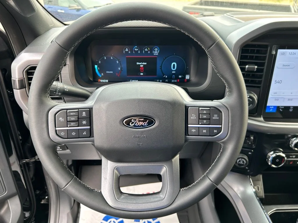 New 2026 Agate Black Metallic Ford XLT image 16