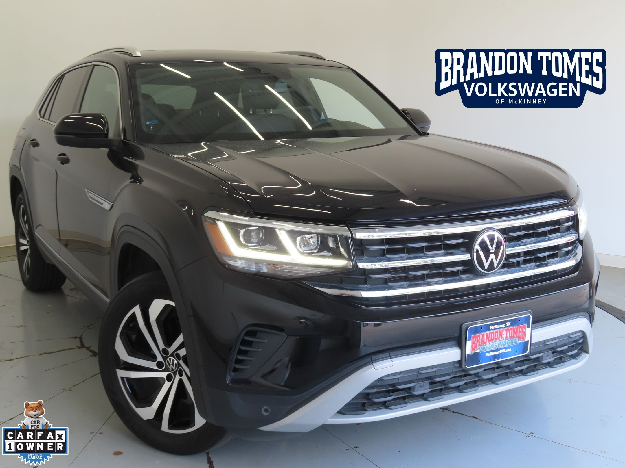 2023 Volkswagen Atlas Cross Sport 3.6L V6 SEL 4MOTION's photo