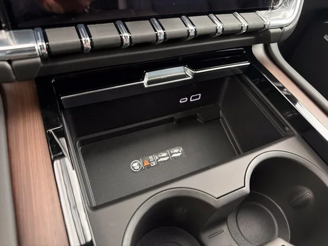 2027 GMC Yukon Denali - Photo 46