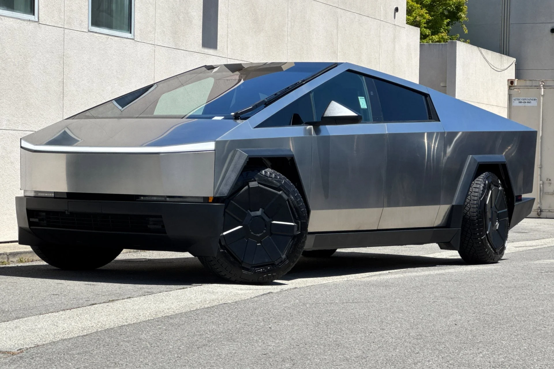 2024 Tesla Cybertruck