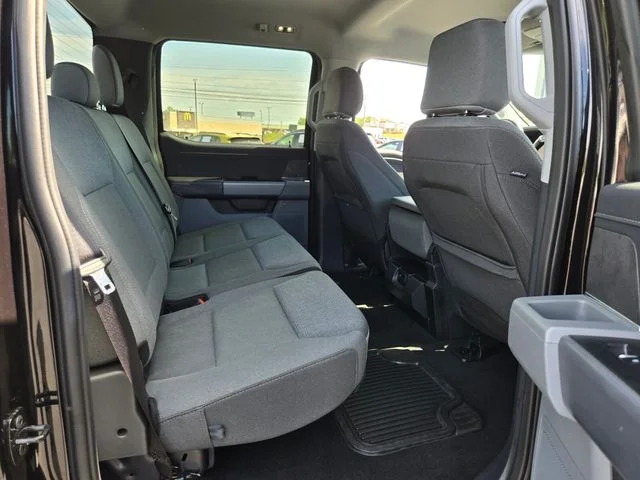 Used 2025 Black Ford XLT image 19