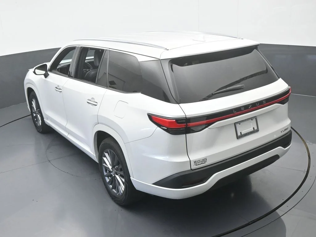 Used 2024 White Lexus 350 Premium image 48