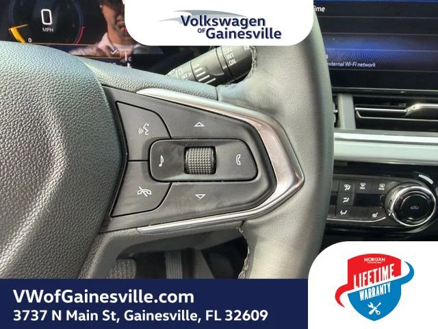 Used 2025 Crimson Metallic Chevrolet LT image 23