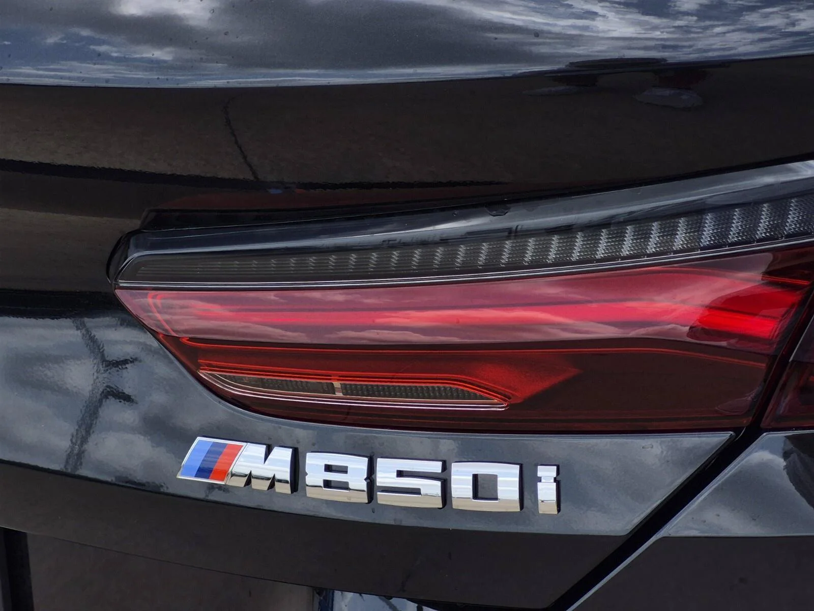 Used 2026 Black Sapphire Metallic BMW M850i xDrive image 10