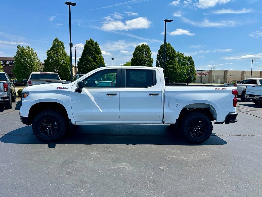 New 2026 Summit White Chevrolet Custom Trail Boss image 8