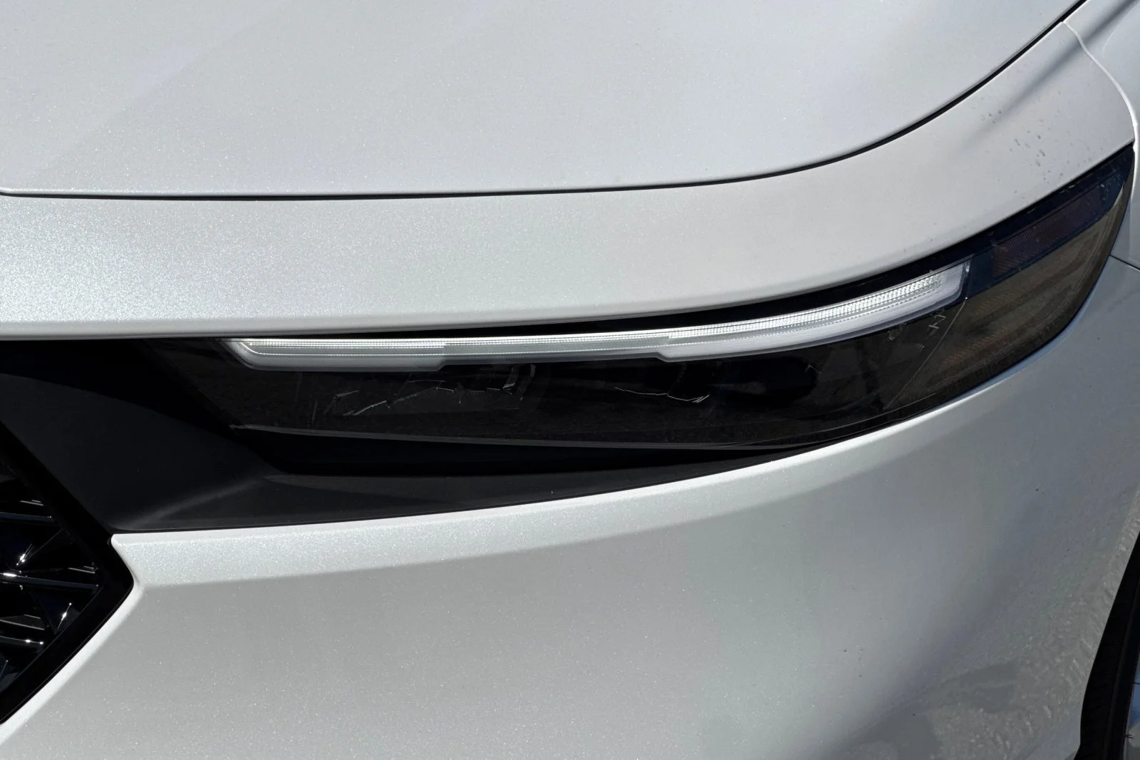 New 2026 Platinum White Pearl Honda LX image 30