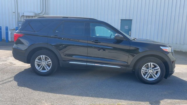 Used 2022 Agate Black Metallic Ford XLT image 17